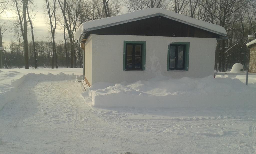 Family Bungalows & Camp Vrchlabí Eksteriør bilde